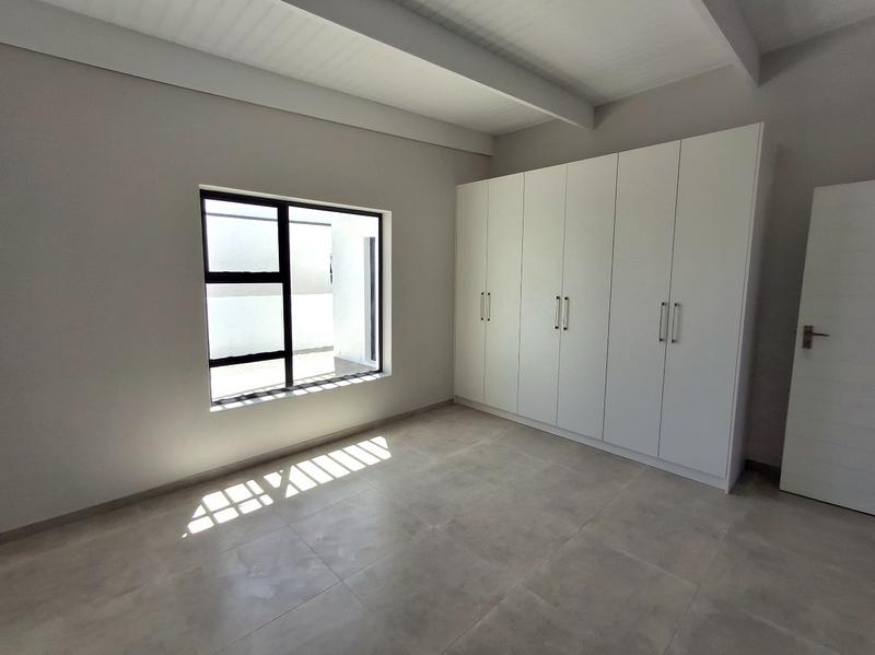 2 Bedroom Property for Sale in Britannia Bay Western Cape
